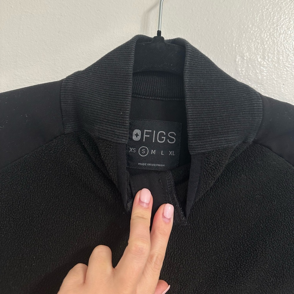 FIGS On-Fleece Jacket - Picture 12 of 14